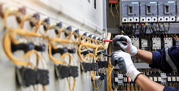 Professional Electrician technician working in Austin, TX